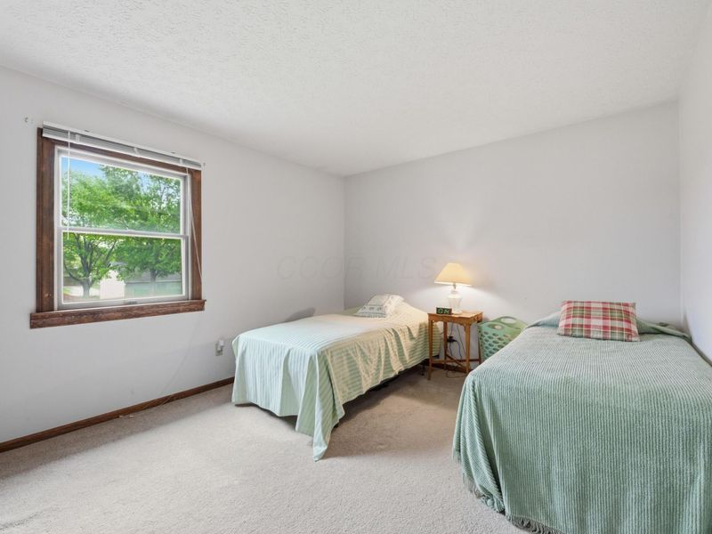 404 Knob Avenue , Reynoldsburg, OH 43068 Photo 22