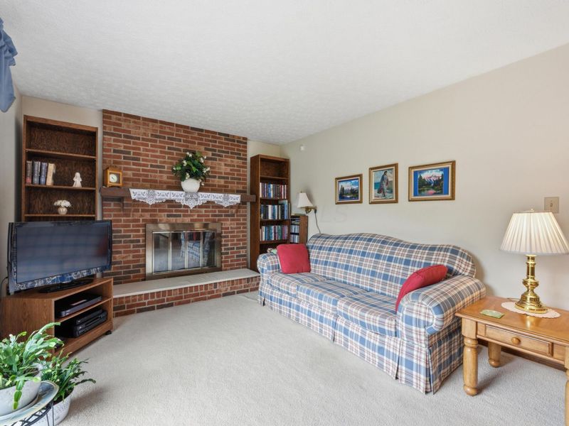 404 Knob Avenue , Reynoldsburg, OH 43068 Photo 8