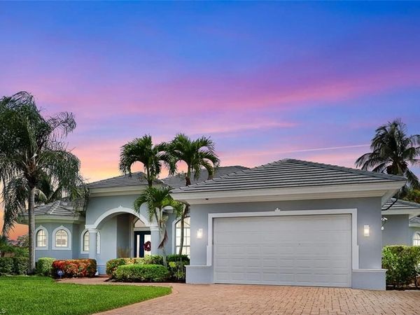 8983 Star Tulip CT , NAPLES, FL 34113
