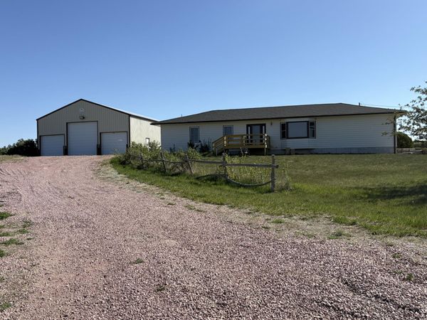 27268 297th Avenue, Winner, SD 57580