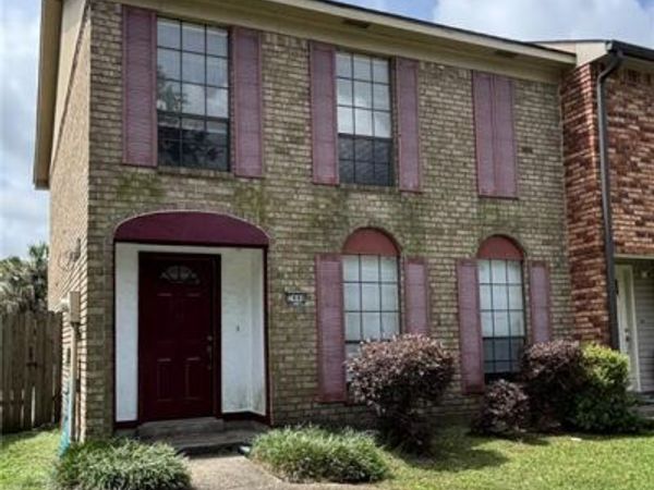 2448 OXFORD Place , Gretna, LA 70056