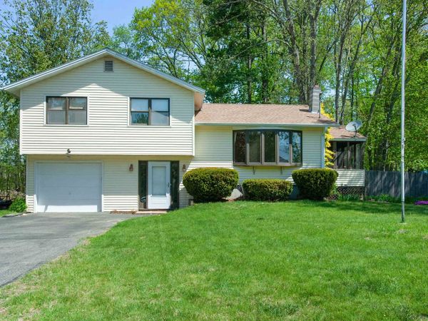 13 Bernier Street, Somersworth, NH 03878