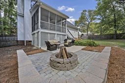 12 W Canterbury Court photo 4