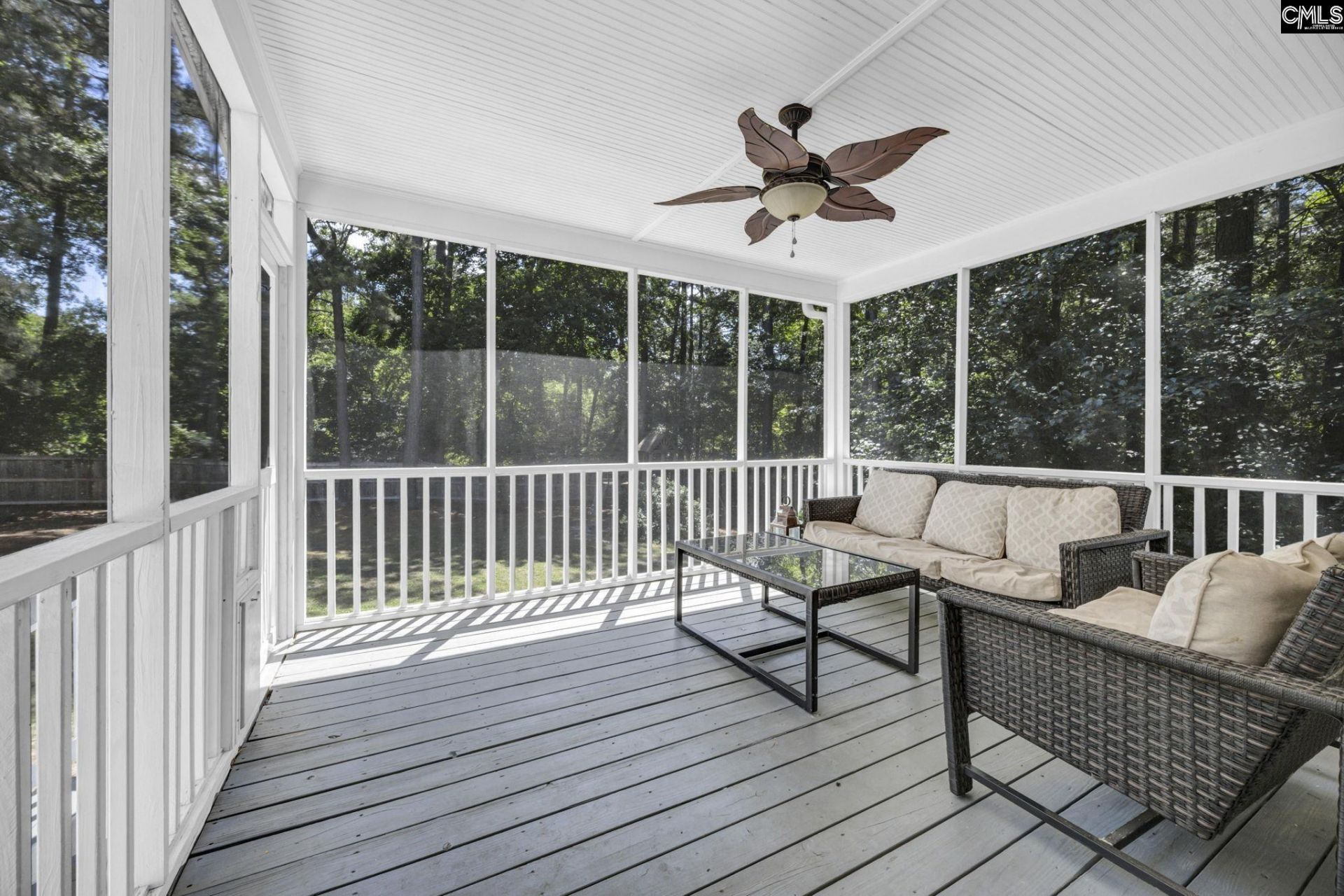 12 W Canterbury Court Photo 32