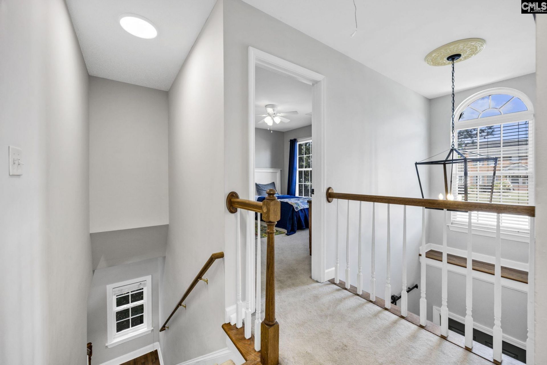 12 W Canterbury Court Photo 35