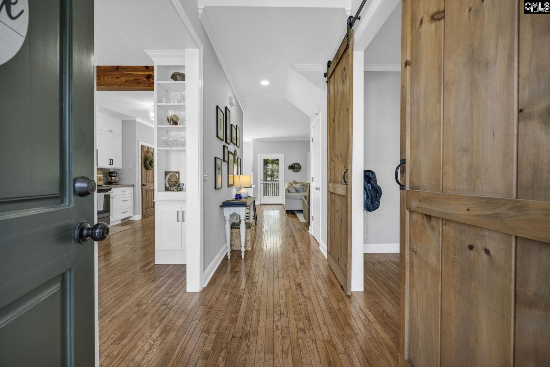 12 W Canterbury Court Photo 6
