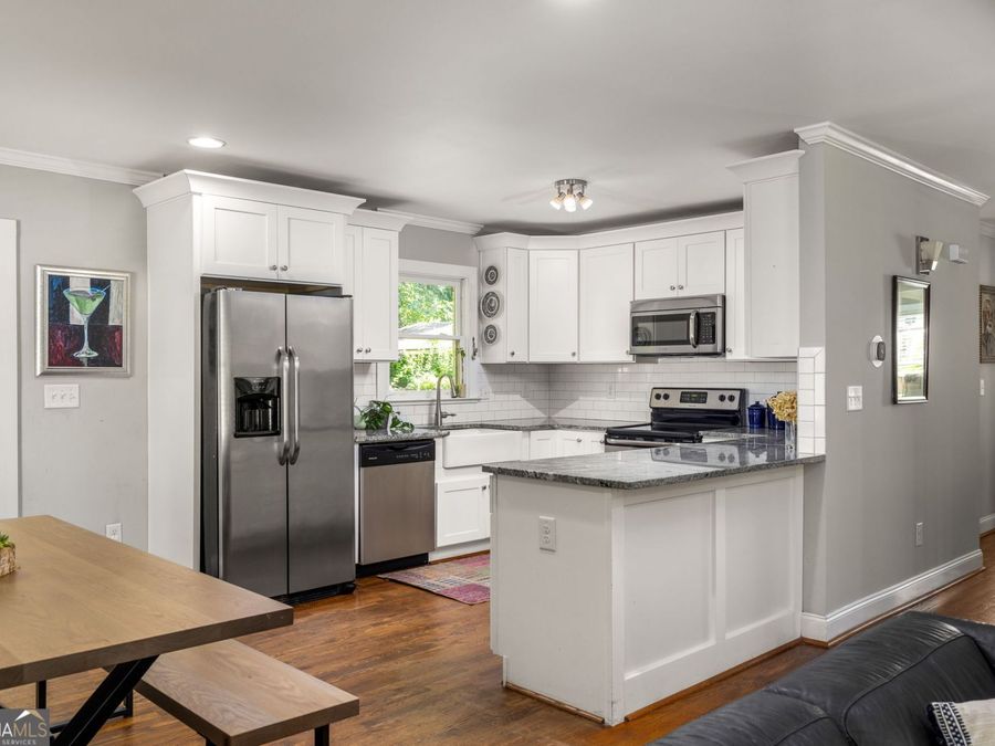 Property Image 5
