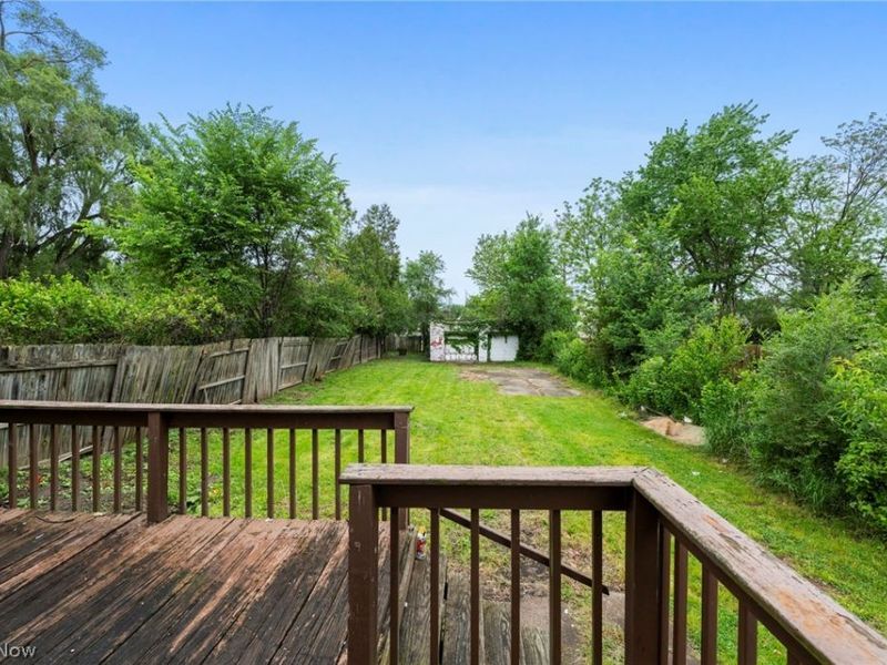3524 Walton Avenue, Cleveland, OH 44113 Photo 25