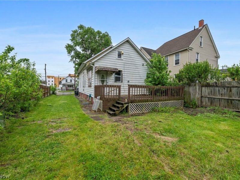 3524 Walton Avenue, Cleveland, OH 44113 Photo 26