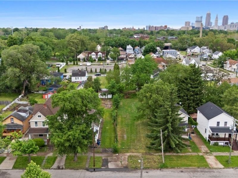 3524 Walton Avenue, Cleveland, OH 44113 Photo 28