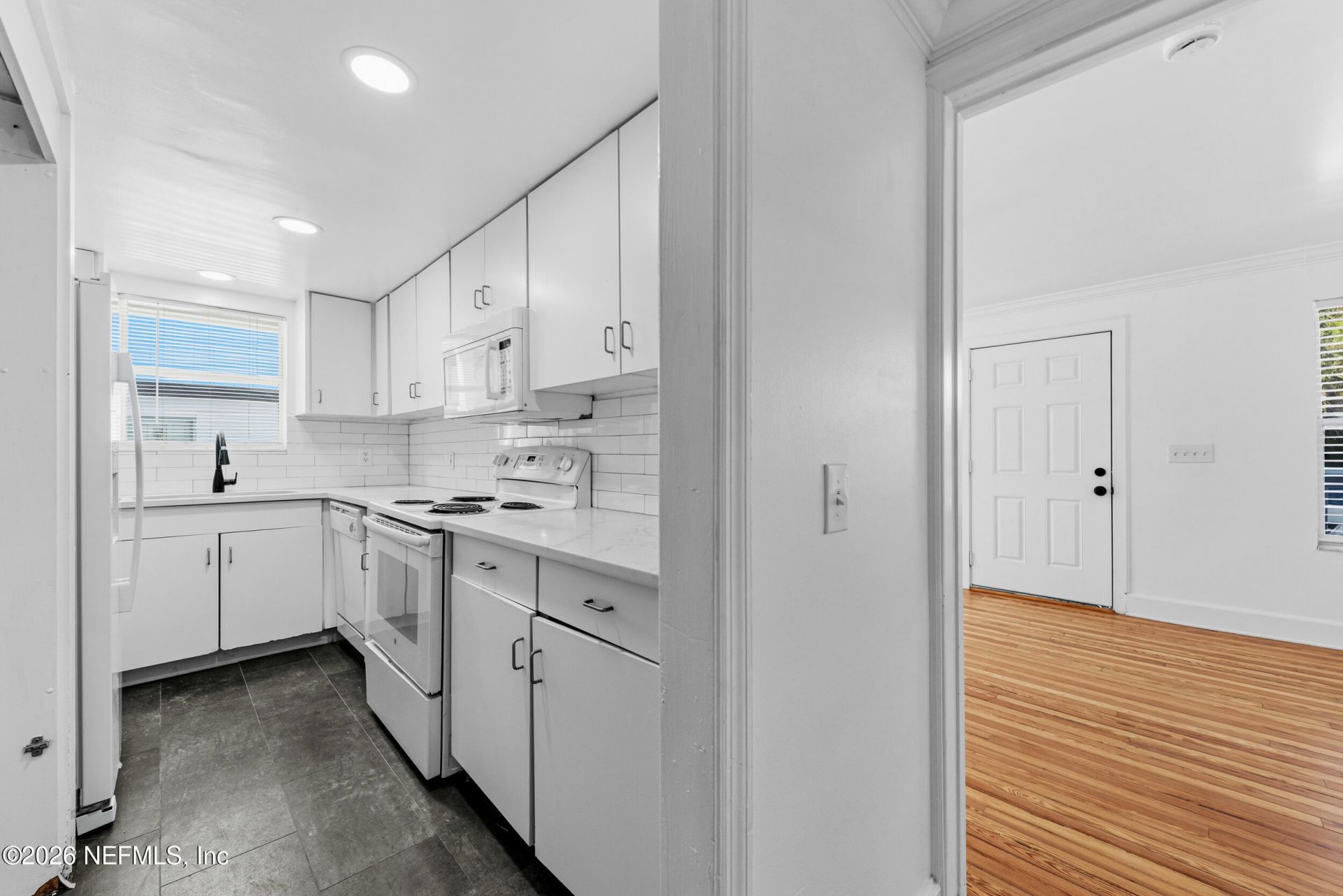 214 Margaret Street, Neptune Beach, FL 32266 Photo