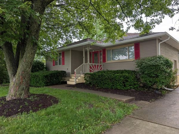 454 Diley Road , Pickerington, OH 43147