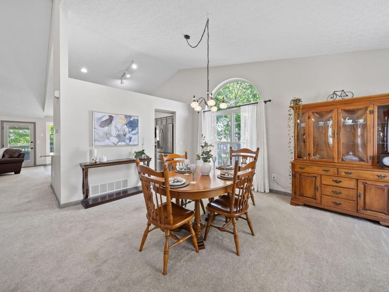 475 Morningstar Drive, Marysville, OH 43040 Photo 6