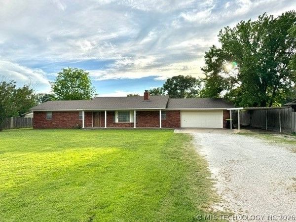 509 Mayfair Way , Ada, OK 74820