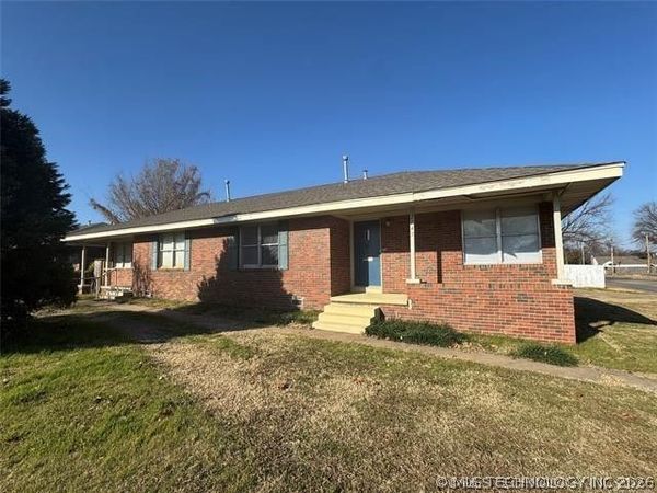2743 E 3rd Street , Tulsa, OK 74104