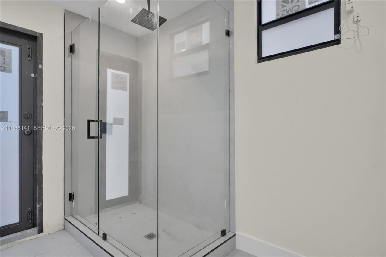 1108 Harrison St, Hollywood, FL 33019 Photo