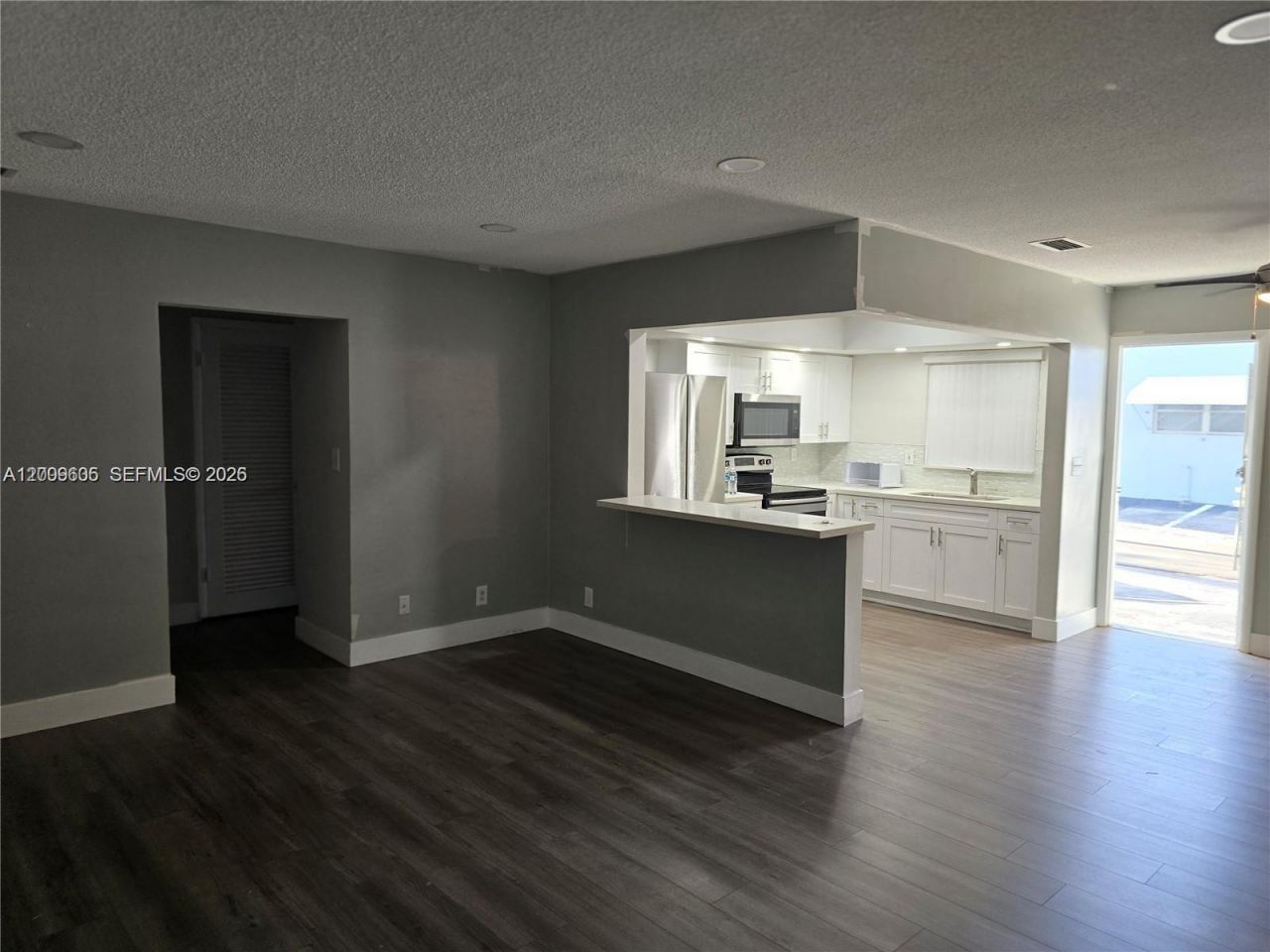 3711 Van Buren St , Unit 2, Hollywood, FL 33021 Photo