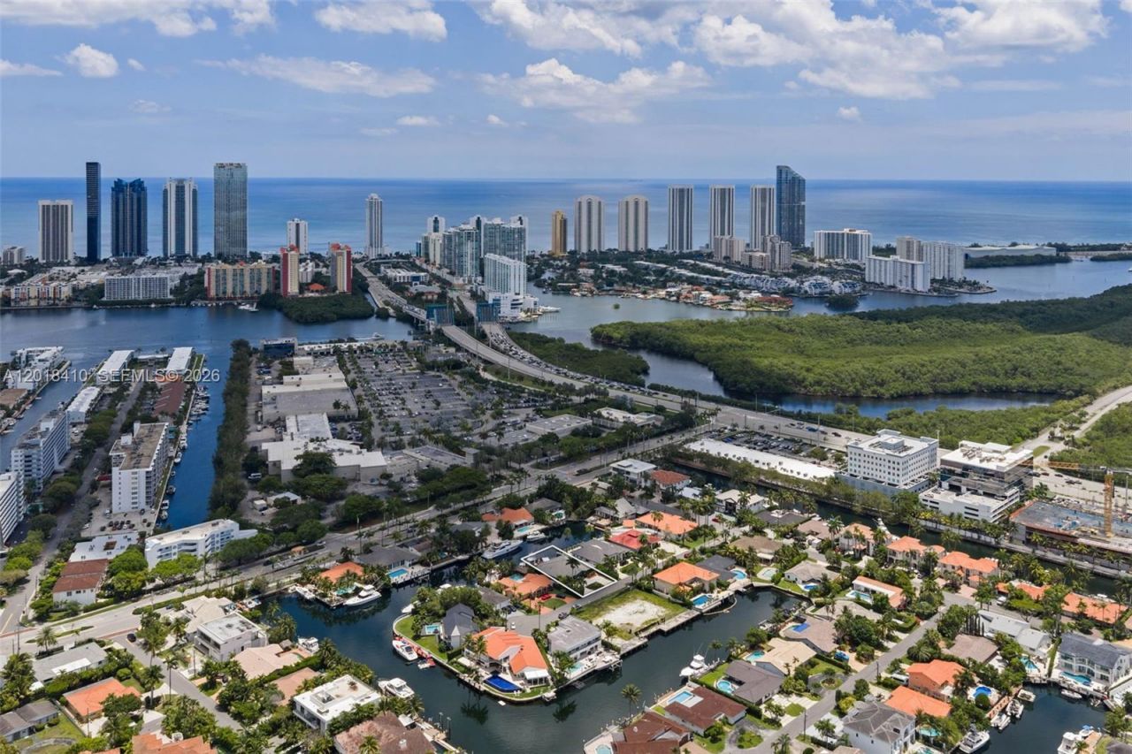 16431 NE 34th Ave , North Miami Beach, FL 33160 Photo