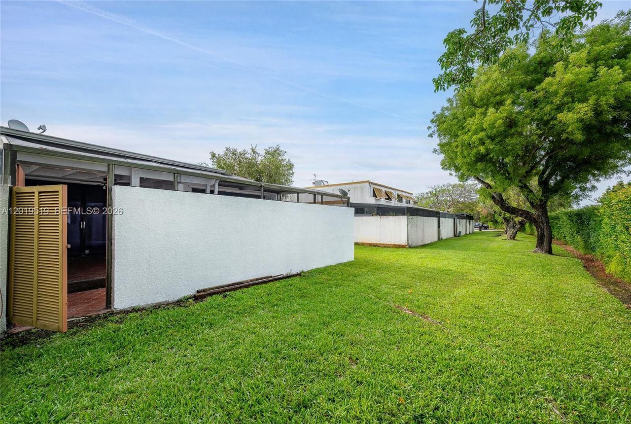 1220 SW 131st Place Cir W , Unit 1220, Miami, FL 33184 Photo