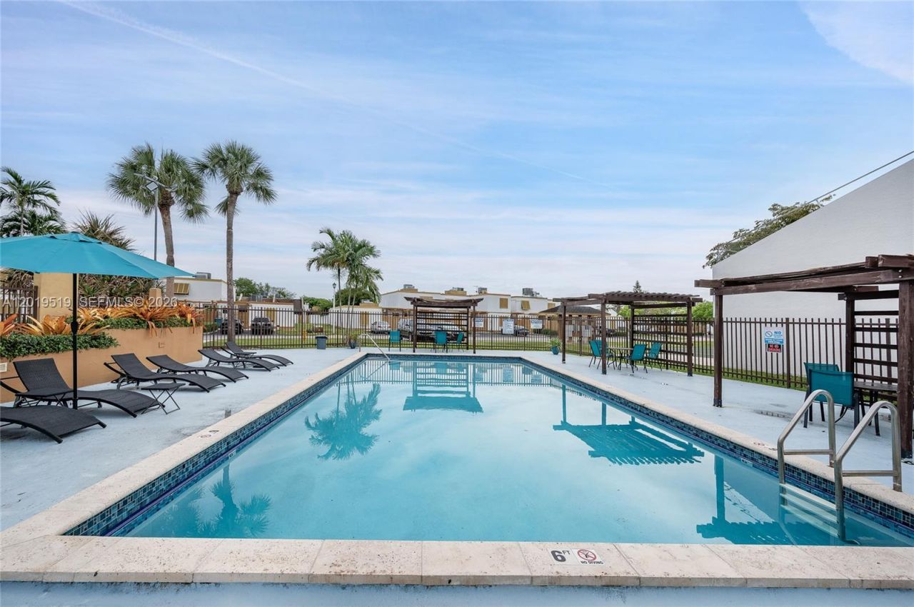 1220 SW 131st Place Cir W , Unit 1220, Miami, FL 33184 Photo