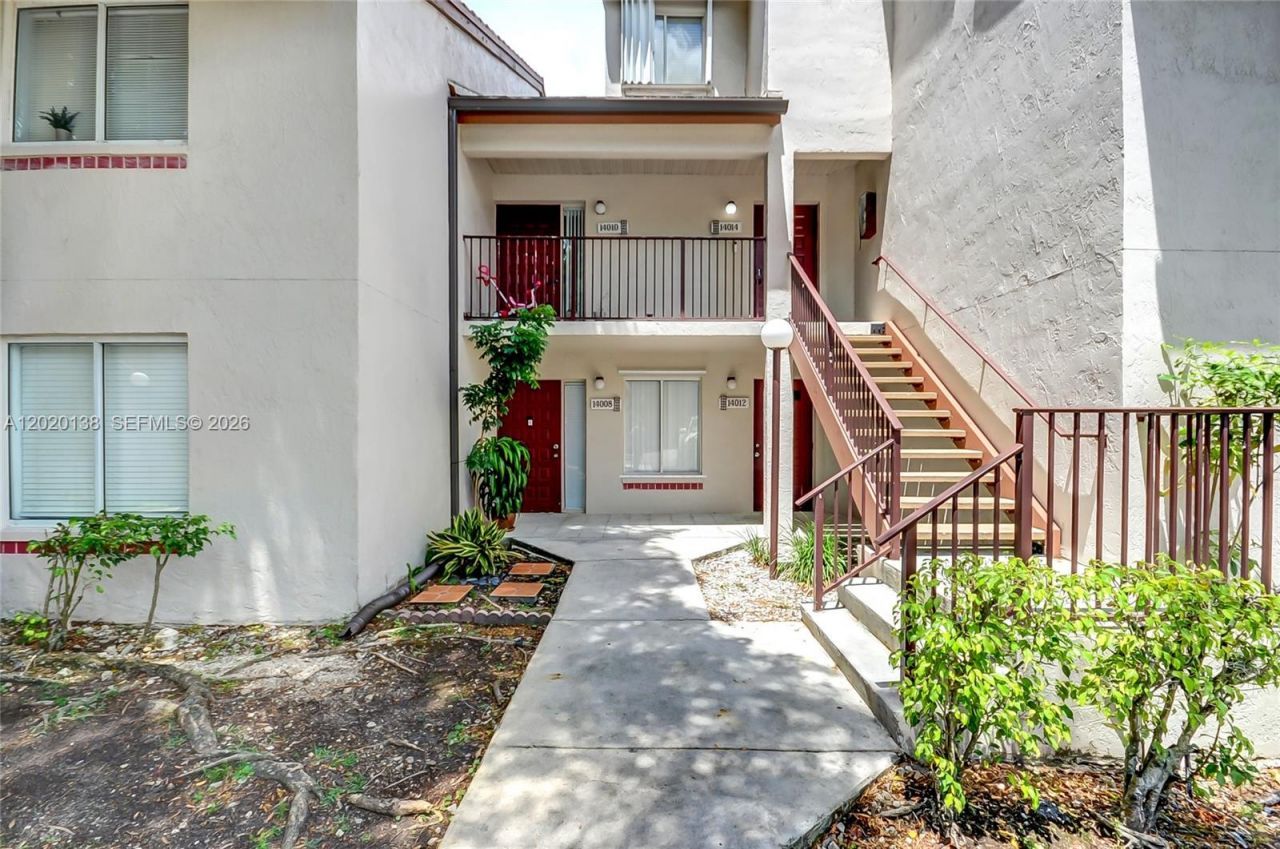 14014 SW 91st Ter, Unit 14014, Miami, FL 33186 Photo