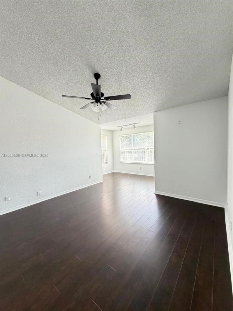 12950 Vista Isles Dr , Unit 421, Sunrise, FL 33325 Photo