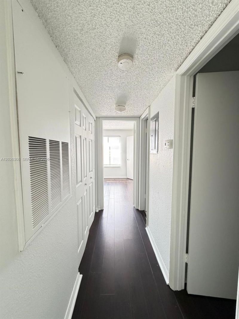 12950 Vista Isles Dr , Unit 421, Sunrise, FL 33325 Photo