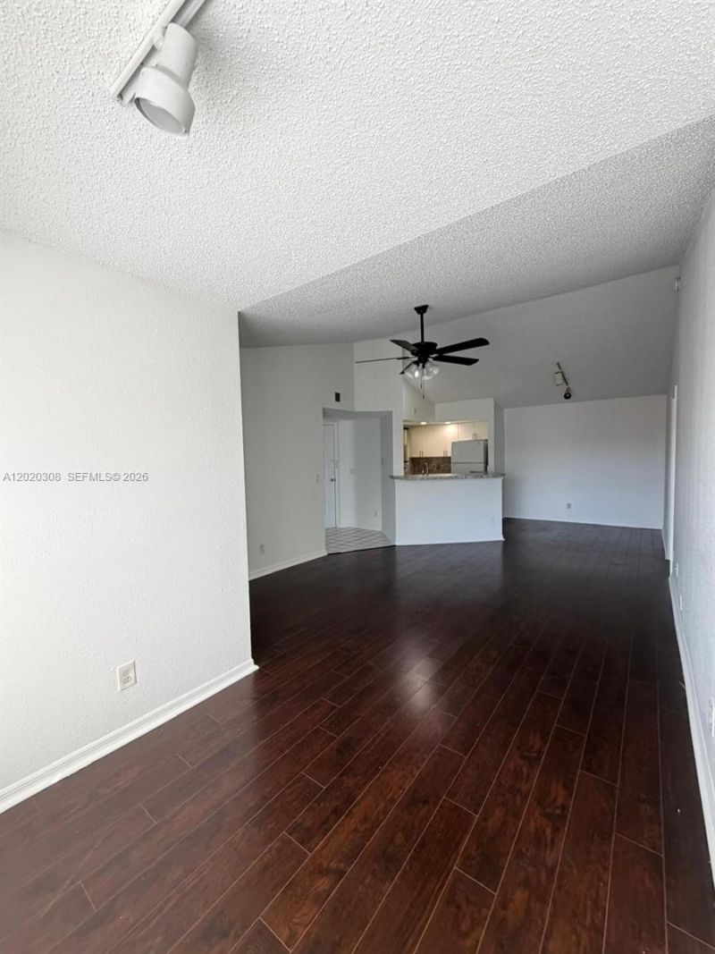 12950 Vista Isles Dr , Unit 421, Sunrise, FL 33325 Photo