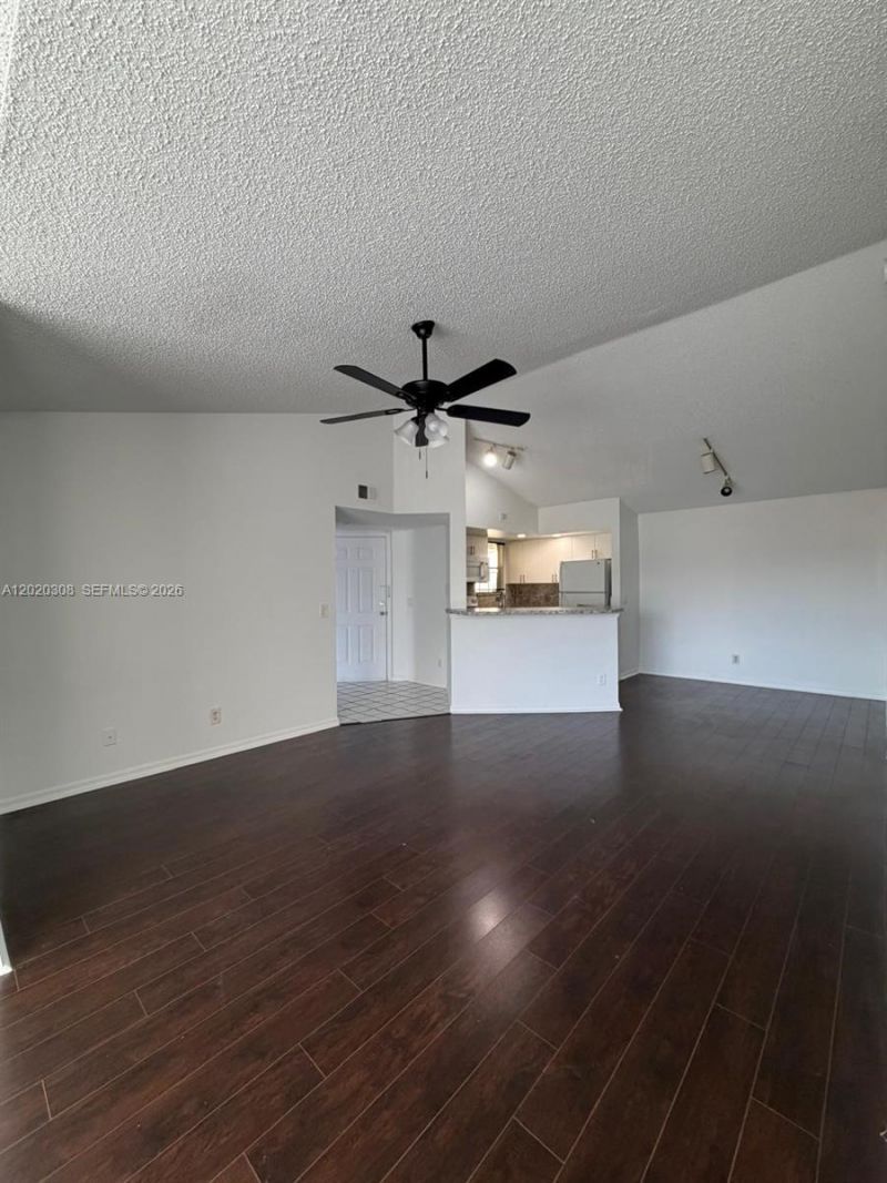 12950 Vista Isles Dr , Unit 421, Sunrise, FL 33325 Photo