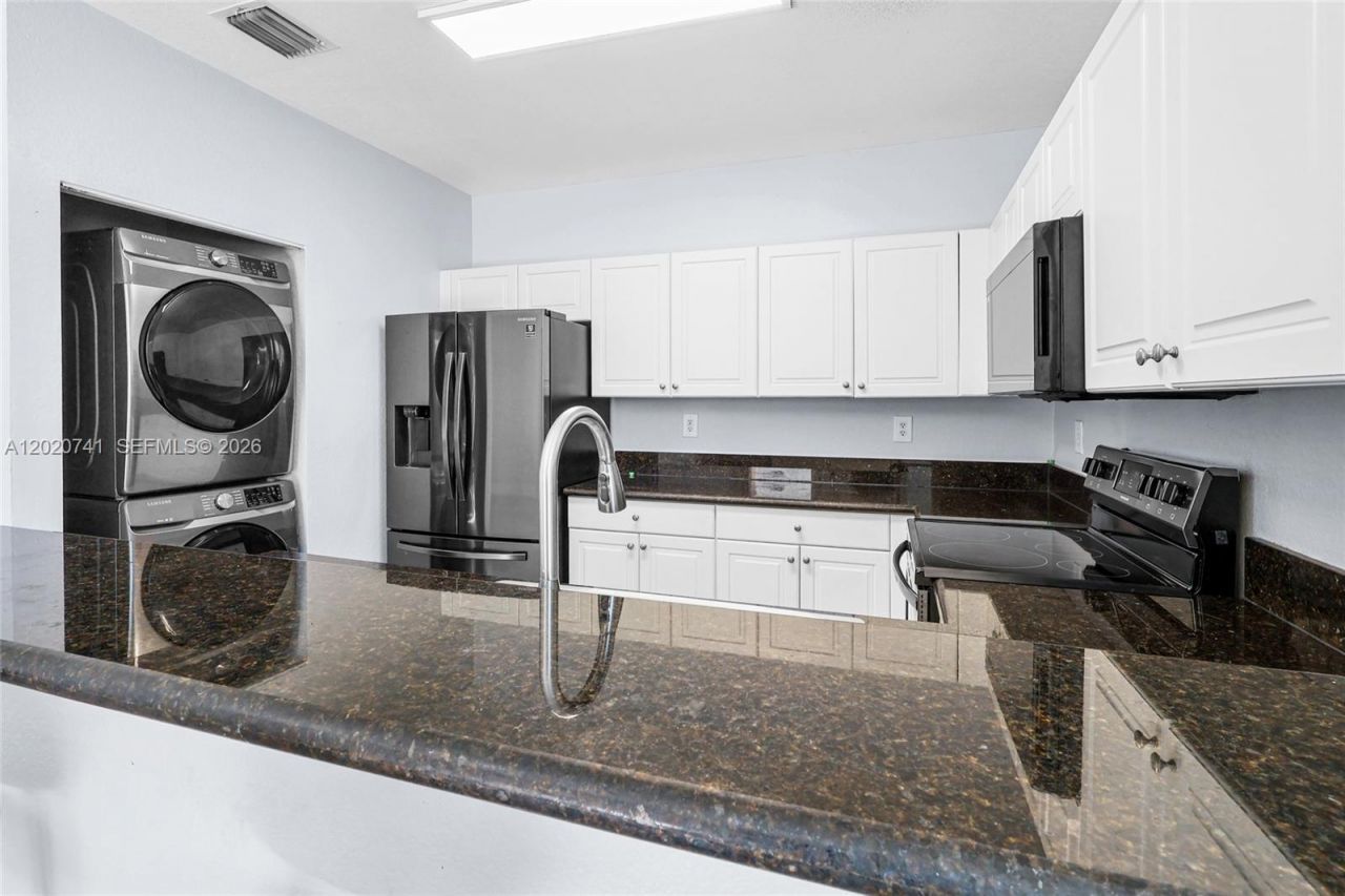 1595 NE 33rd Rd , Unit 110-3, Homestead, FL 33033 Photo