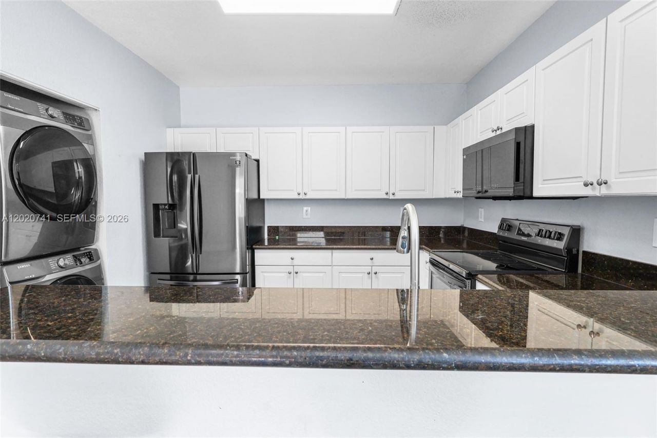 1595 NE 33rd Rd , Unit 110-3, Homestead, FL 33033 Photo