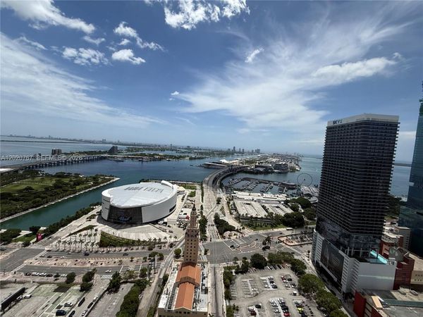 159 NE 6th St, Unit 4016, Miami, FL 33132