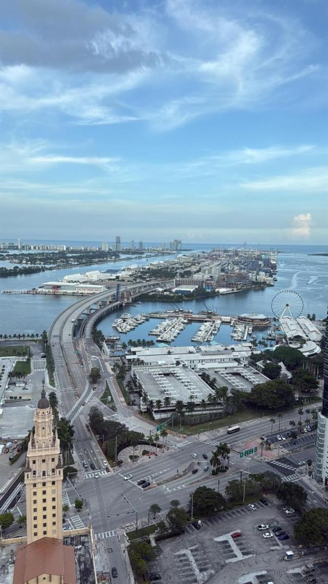 159 NE 6th St , Unit 4016, Miami, FL 33132 Photo