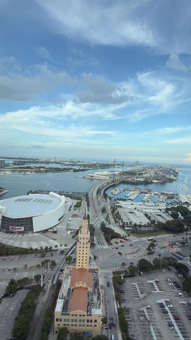 159 NE 6th St , Unit 4016, Miami, FL 33132 Photo