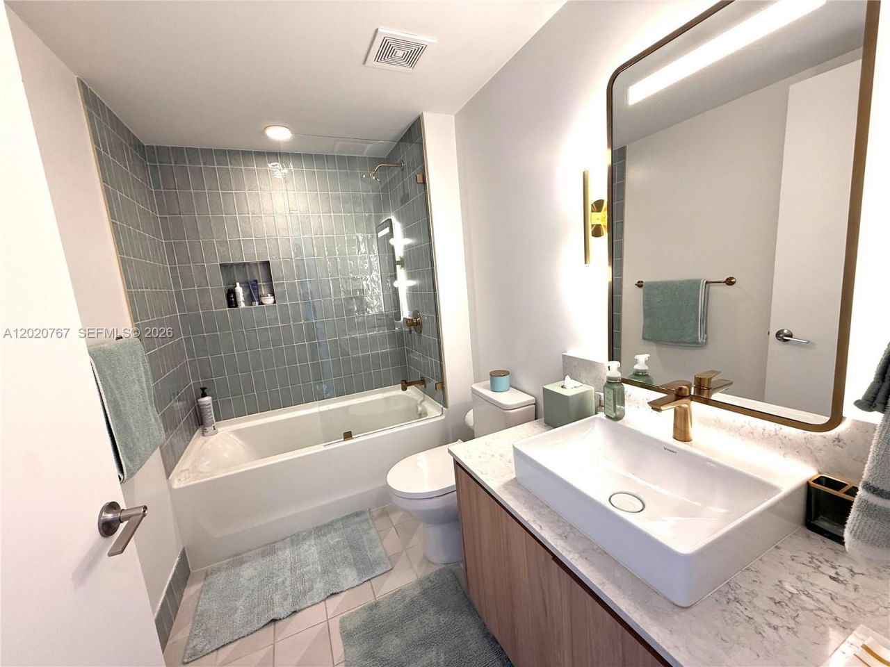 159 NE 6th St, Unit 4016, Miami, FL 33132 Photo