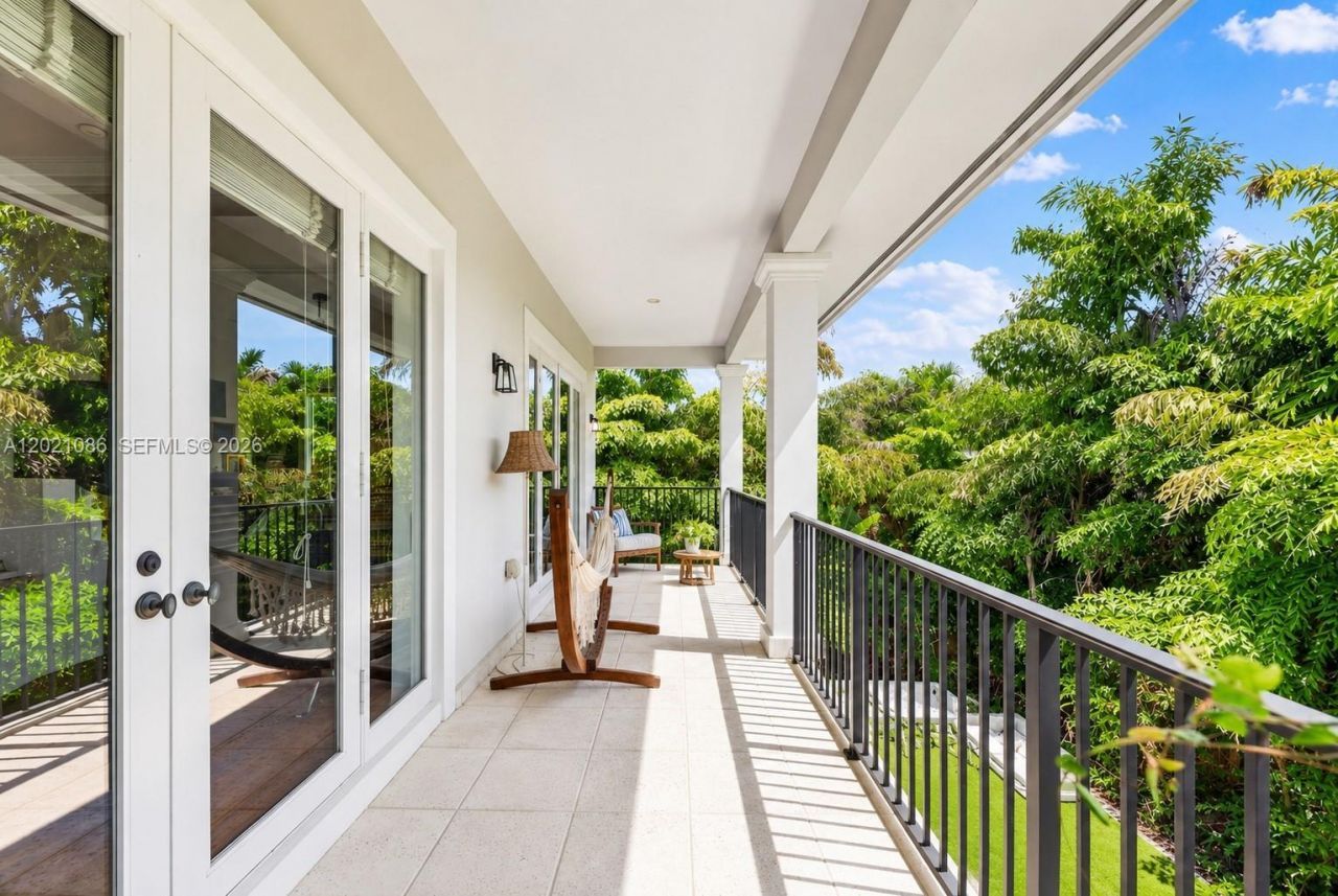 442 Ridgewood Rd , Key Biscayne, FL 33149 Photo