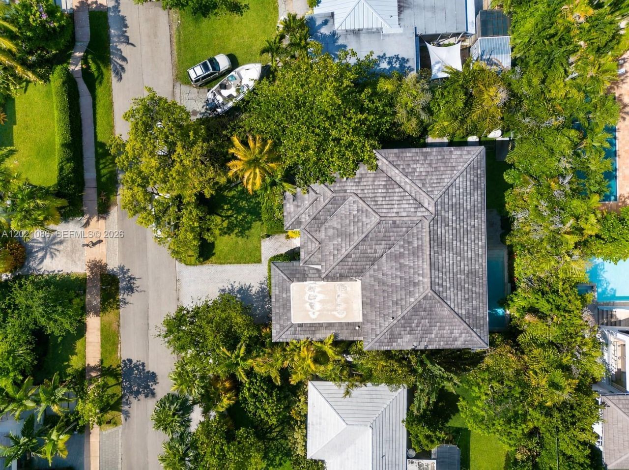 442 Ridgewood Rd , Key Biscayne, FL 33149 Photo