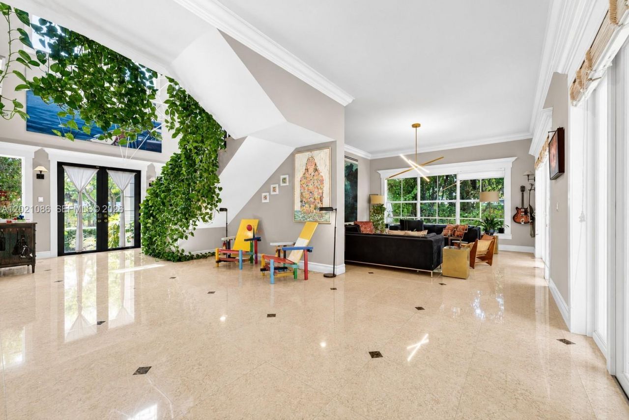 442 Ridgewood Rd , Key Biscayne, FL 33149 Photo