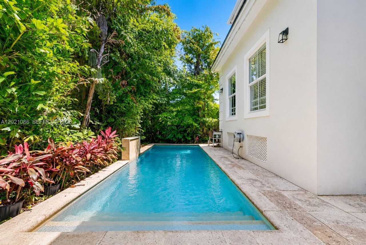 442 Ridgewood Rd , Key Biscayne, FL 33149 Photo