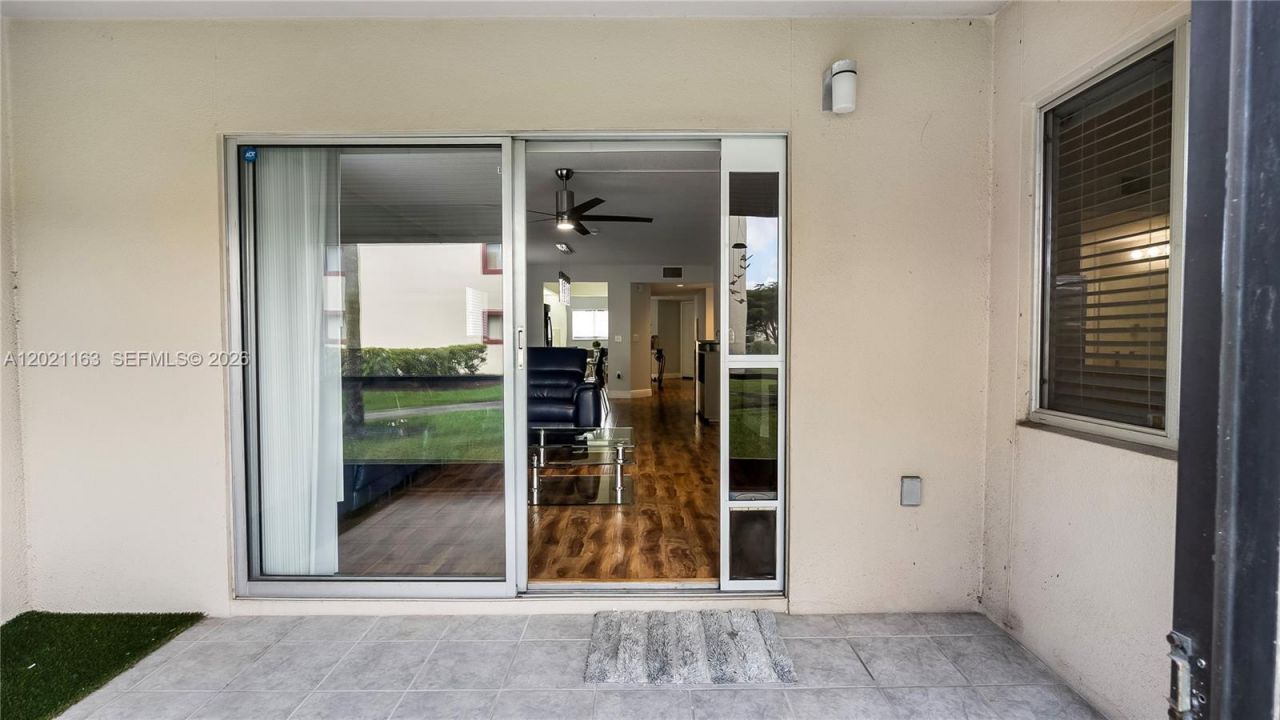 1601 SW 128th Ter , Unit 112A, Pembroke Pines, FL 33027 Photo