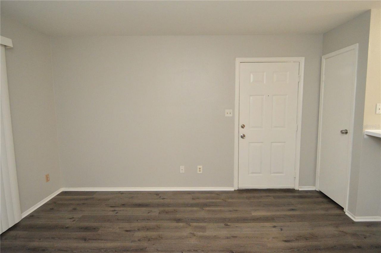 1400 Gandy Boulevard N, Unit 1107, Saint Petersburg, FL 33702 Photo