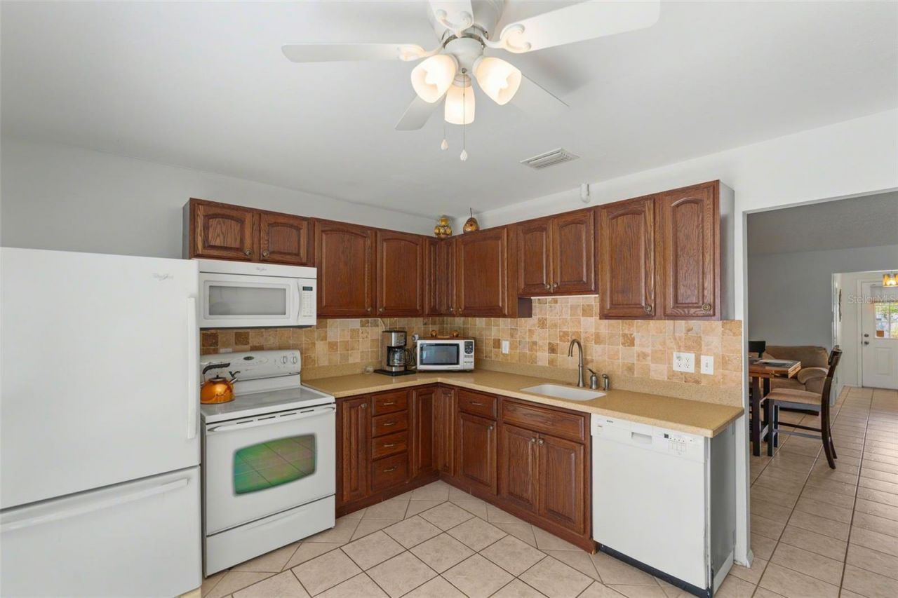 4105 43rd Avenue W, Bradenton, FL 34205 Photo