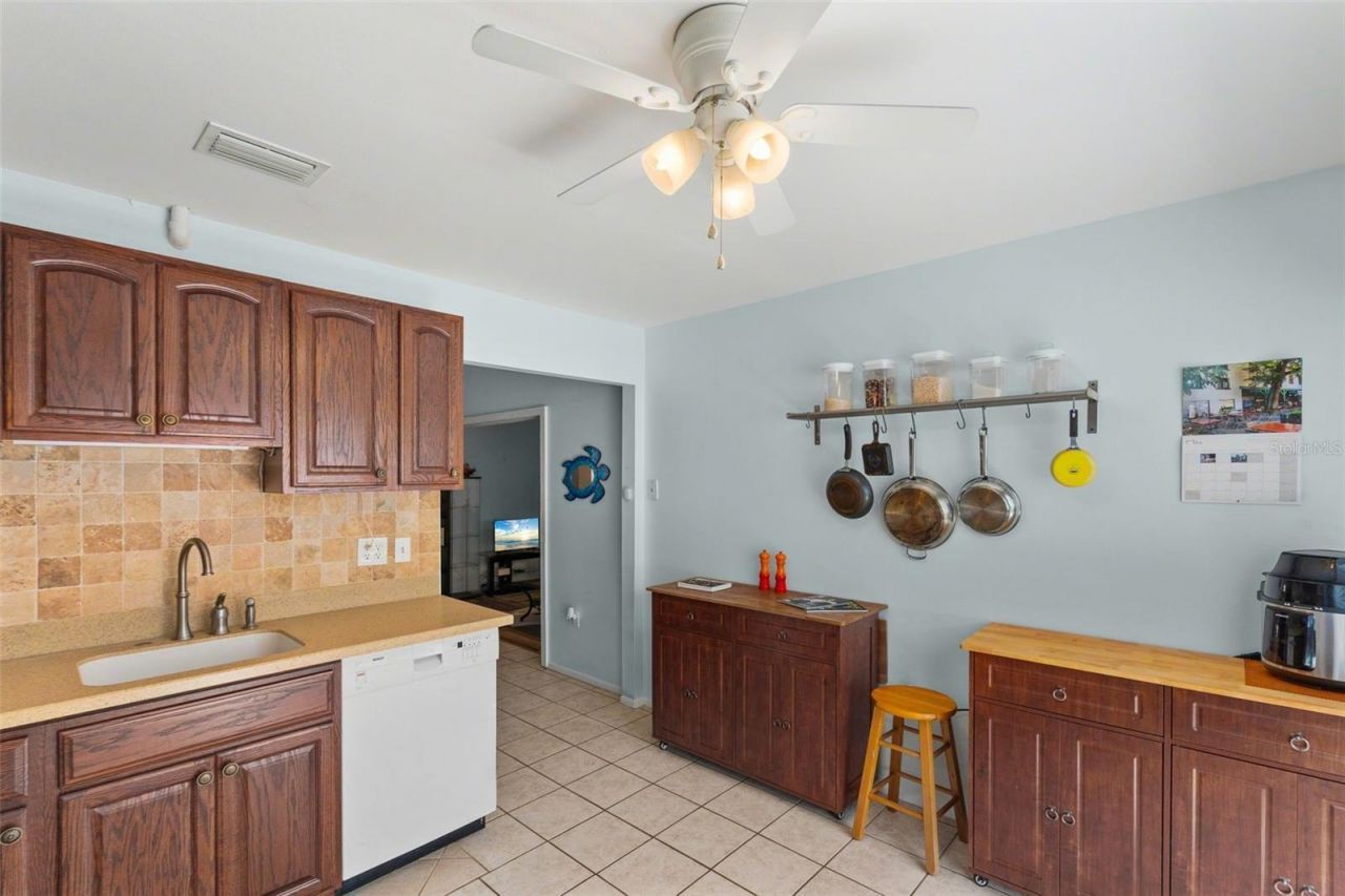 4105 43rd Avenue W, Bradenton, FL 34205 Photo