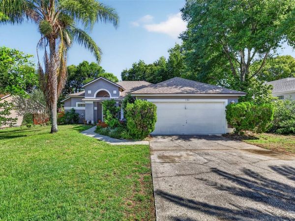 131 MADRONA DRIVE , EUSTIS, FL 32726