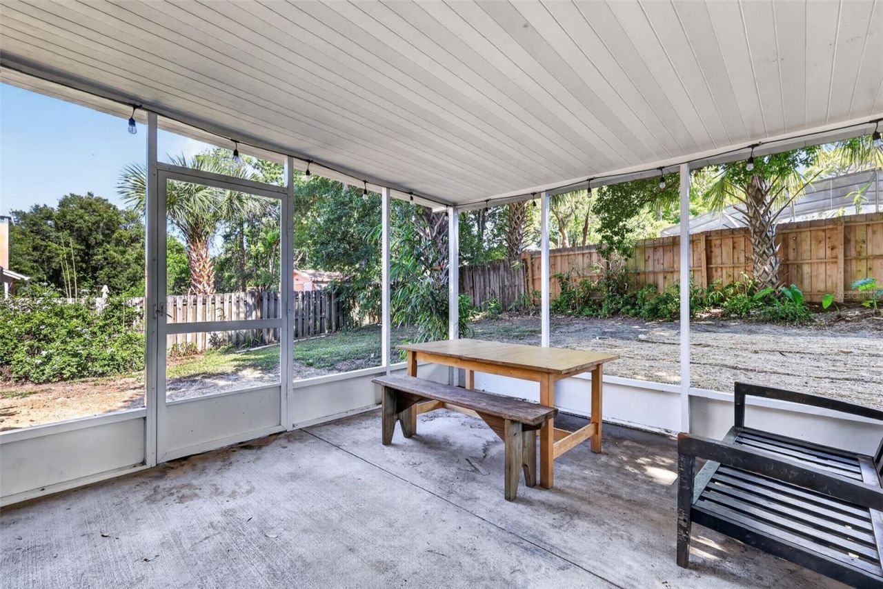131 Madrona Drive , Eustis, FL 32726 Photo