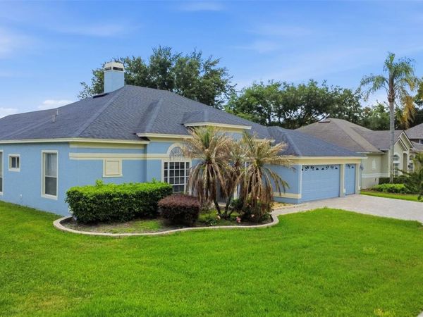 120 BLUE STONE CIRCLE , WINTER GARDEN, FL 34787