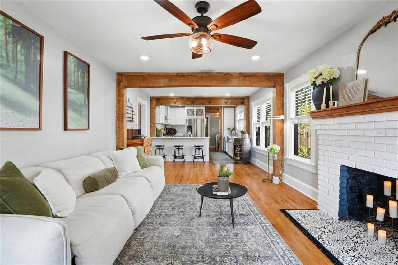 1011 14th Street N, Saint Petersburg, FL 33705 Photo