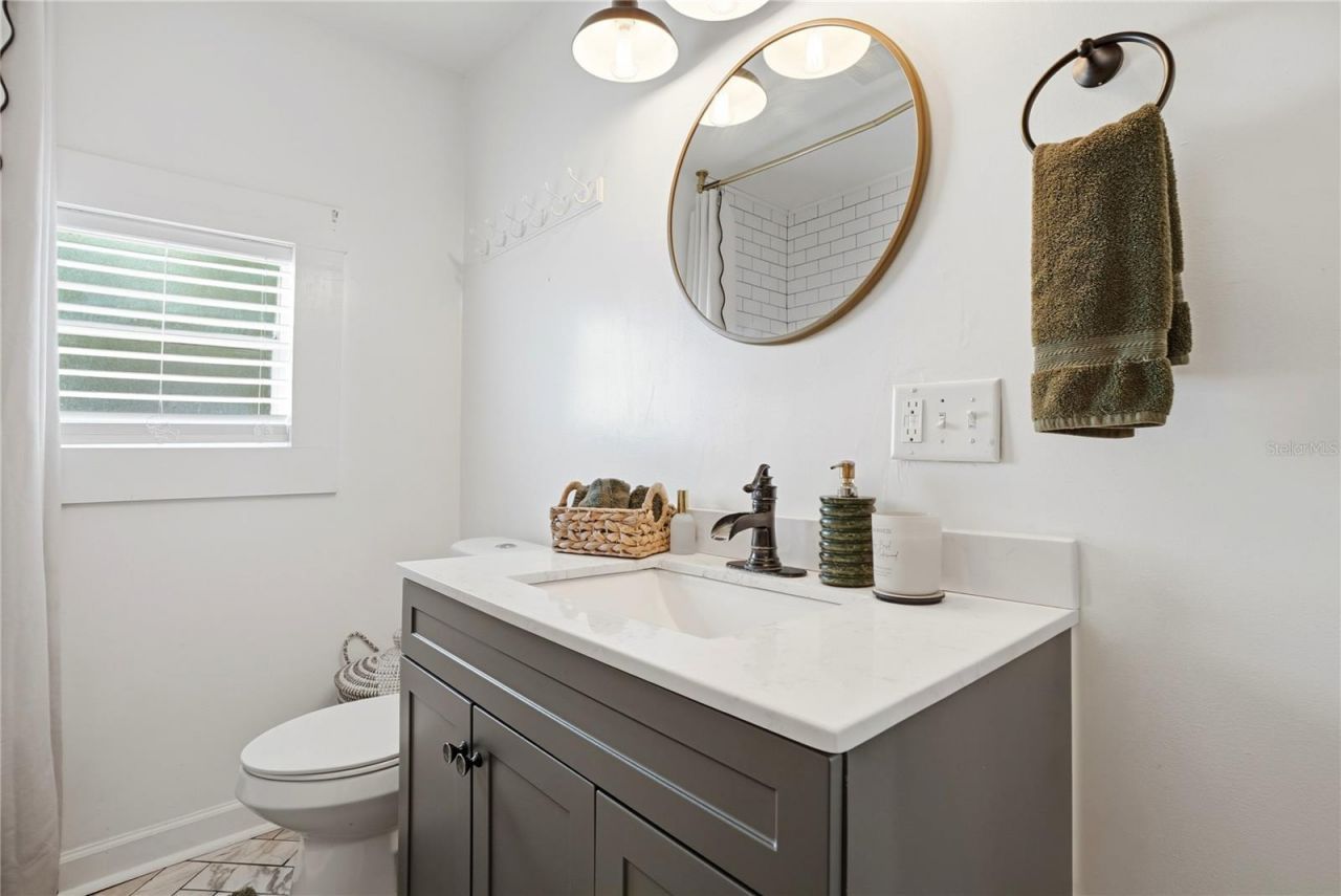 1011 14th Street N, Saint Petersburg, FL 33705 Photo