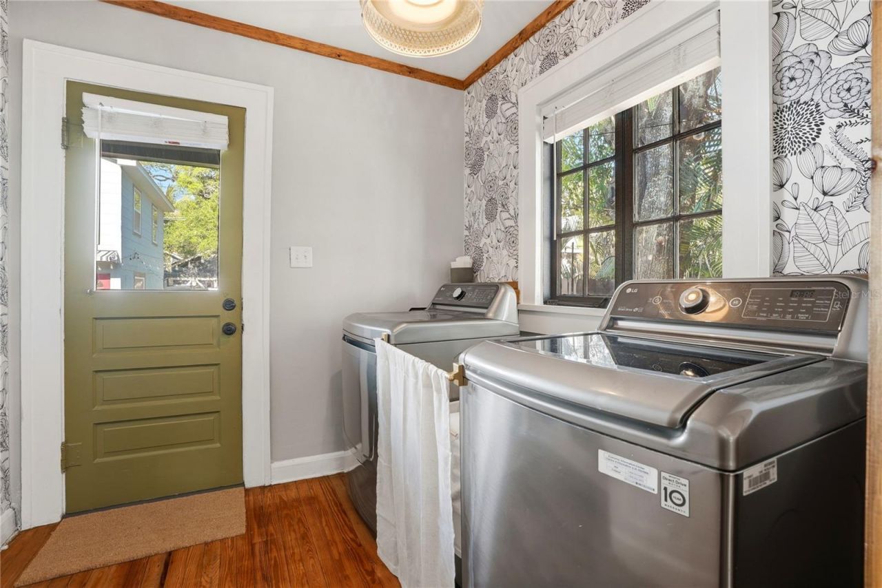 1011 14th Street N, Saint Petersburg, FL 33705 Photo