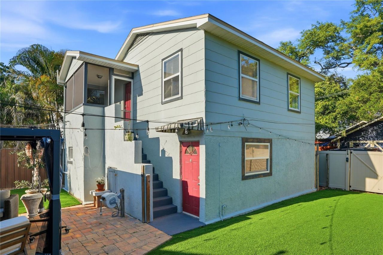 1011 14th Street N, Saint Petersburg, FL 33705 Photo